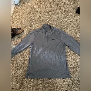 Nike running 1/4 zip